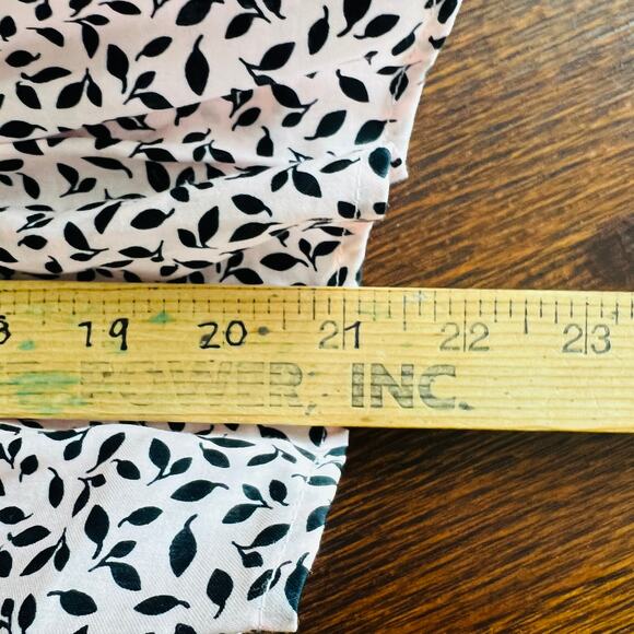 NWT Who What‎ Wear Pink Mini Leaves Smocked Puff-Sleeve Peplum Top Size S - Picture 11 of 11